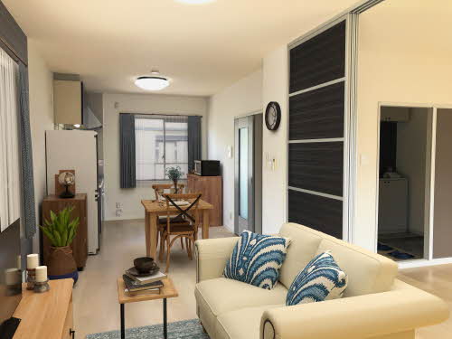 カルティエ弐番館 B201号-2