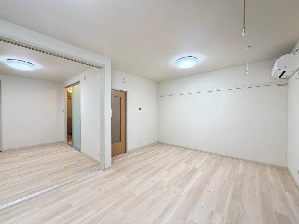 レジデンス A102号-4
