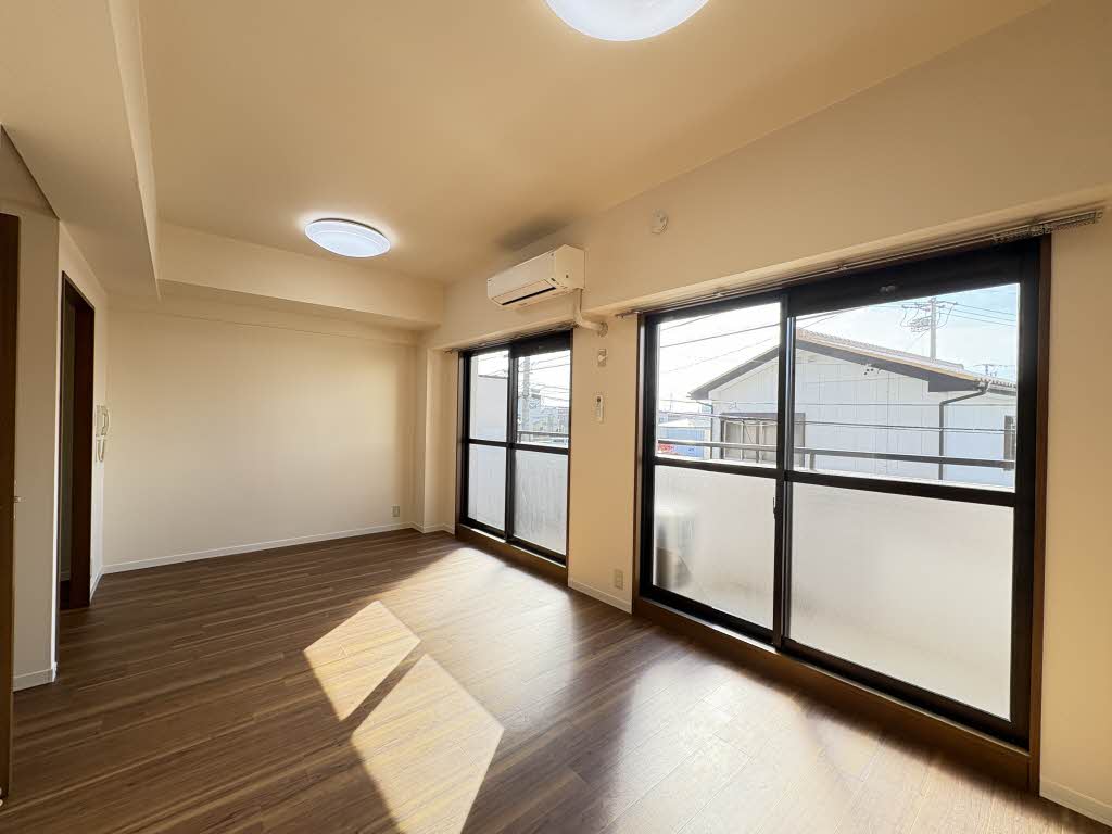 アーバンコア南浜田 0203号-2