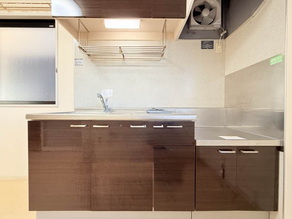 コート岡田屋 E202号-7