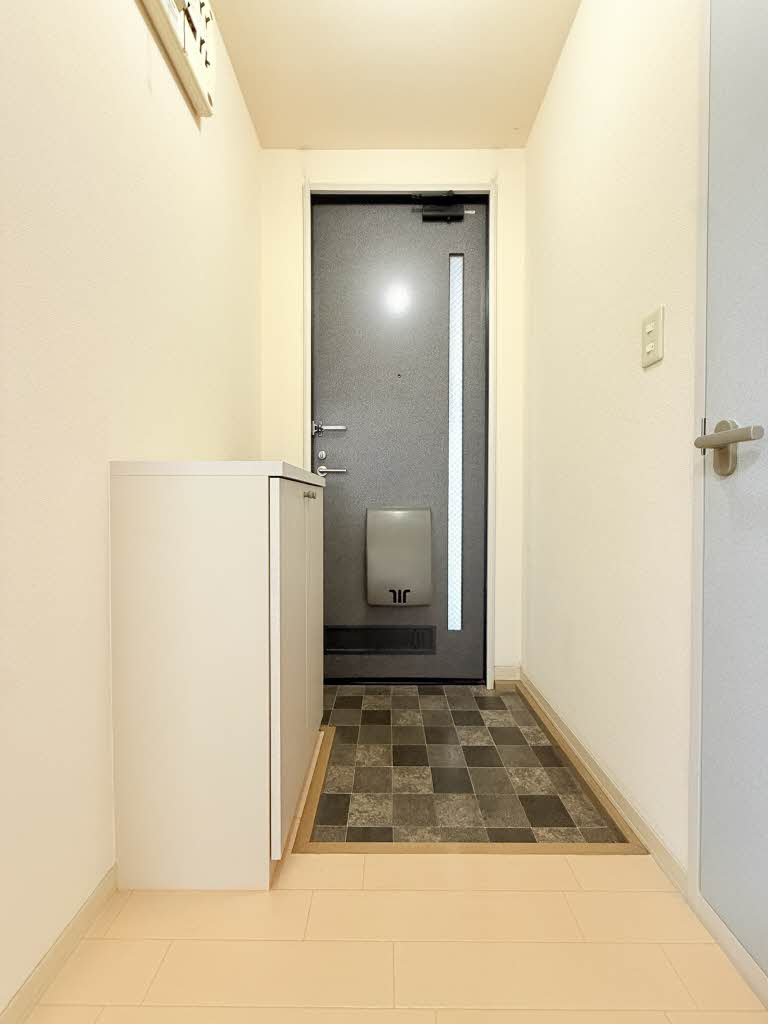 コート岡田屋 E202号-9