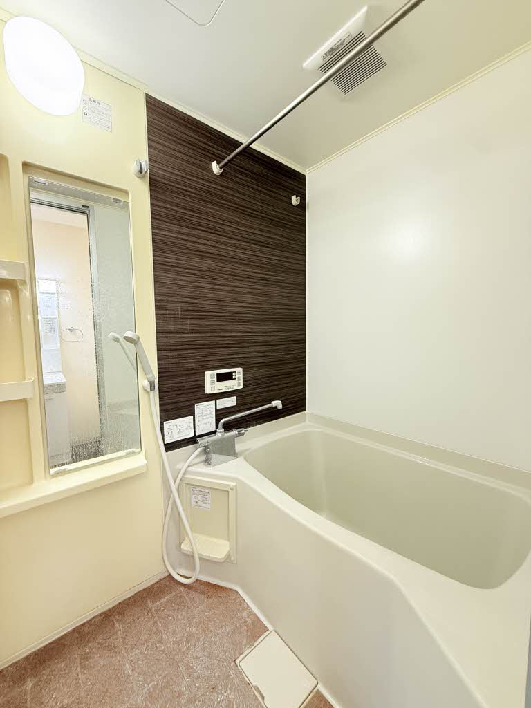 コート岡田屋 E202号-10