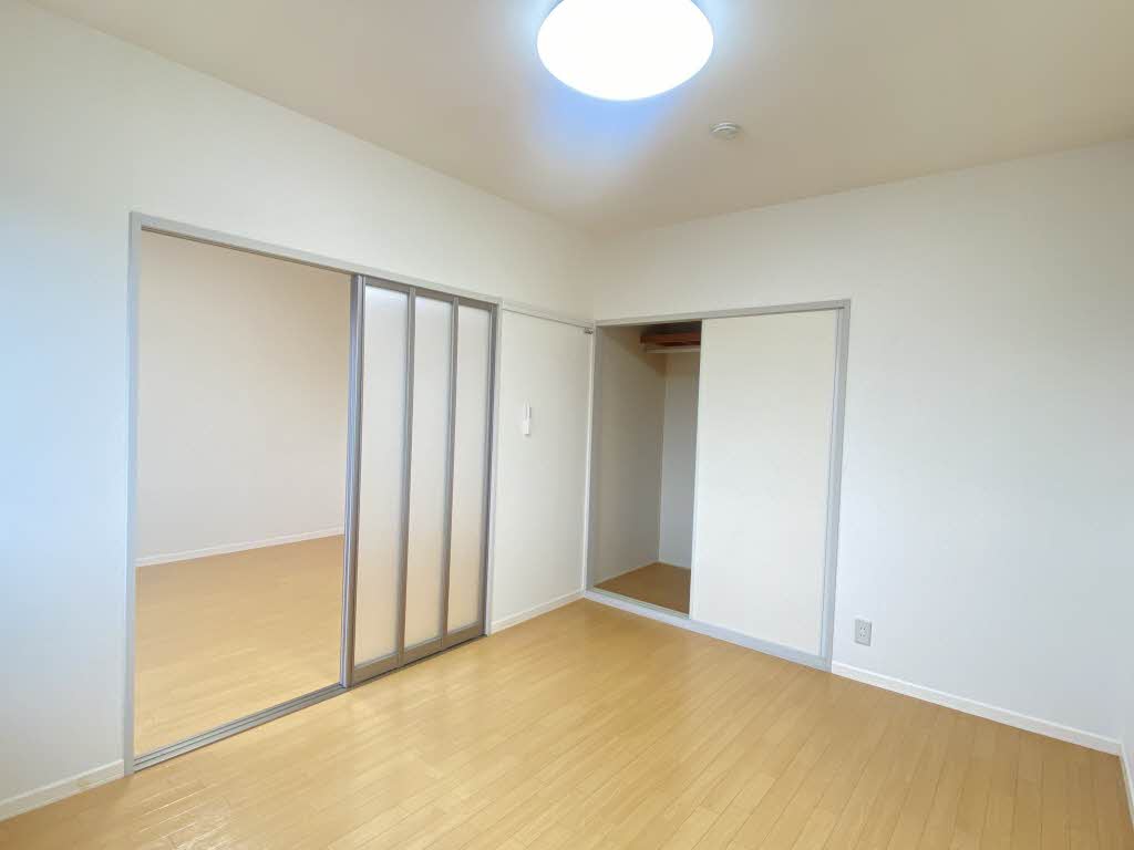 ルネエマール B201号-5