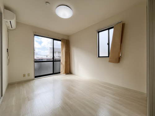 セフィーラ小島Ⅱ B101号-2