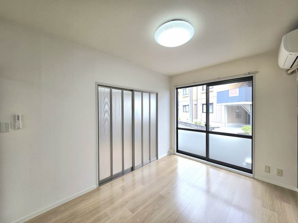 キャトルメゾン A102号-3