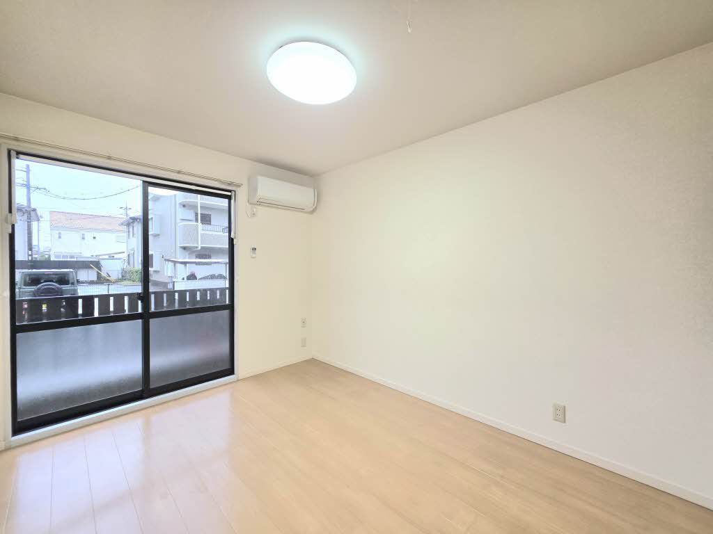 メゾン　ジュネス A102号-2