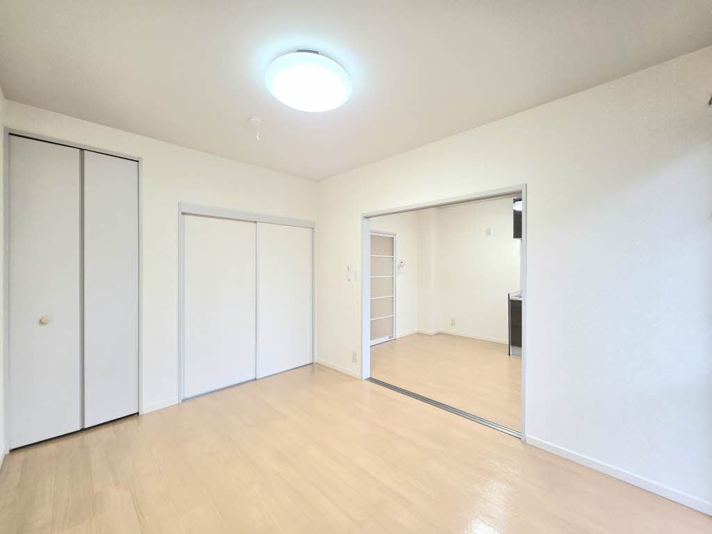 メゾン　ジュネス A102号-3