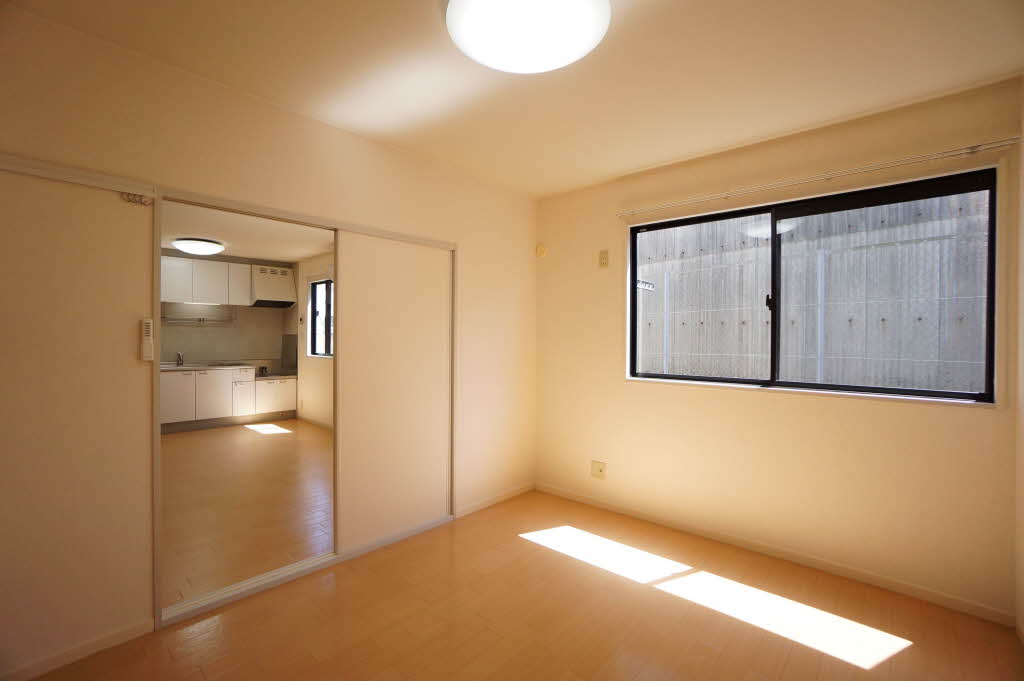 フォーレスこみど A102号-11