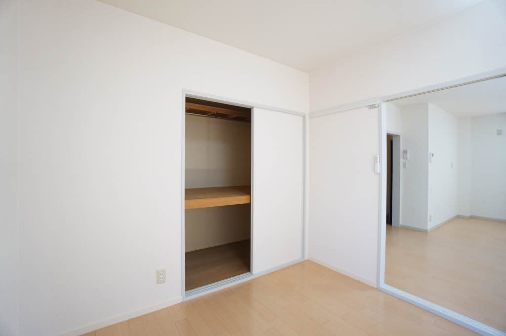 フォーレスこみど A102号-12