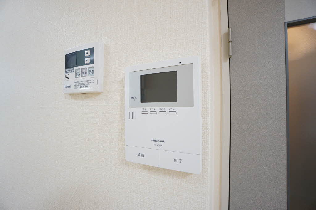 フォーレスこみど B102号-11