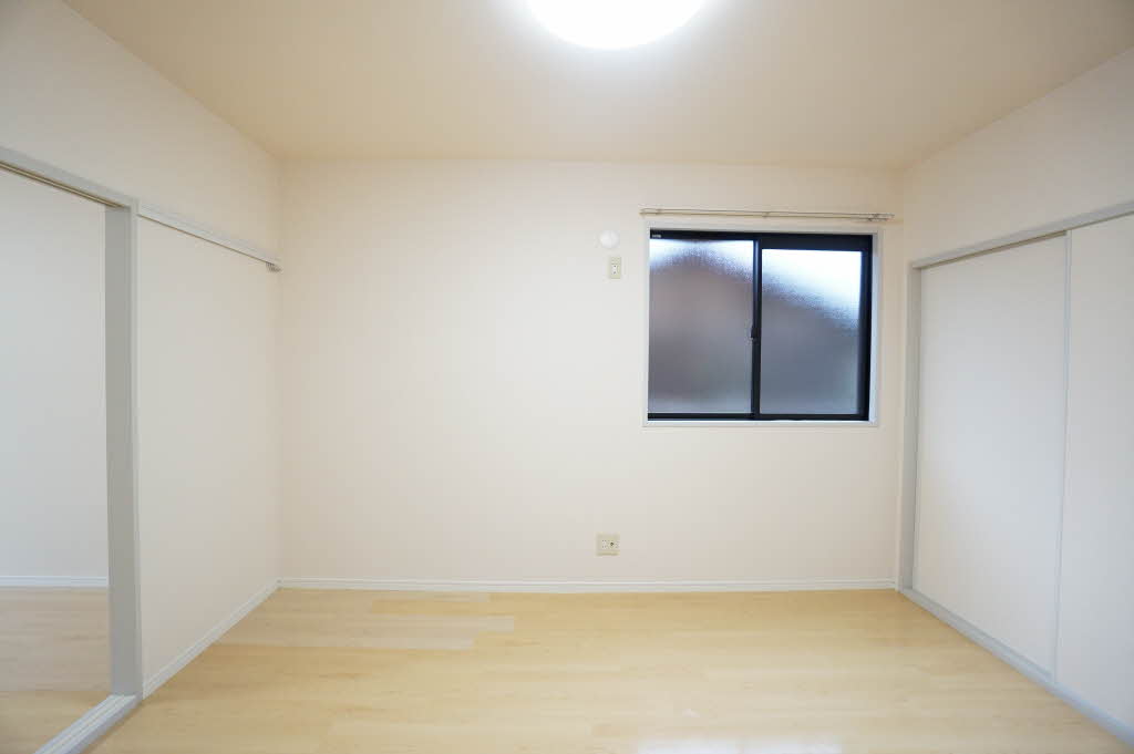 フォーレスこみど B102号-14