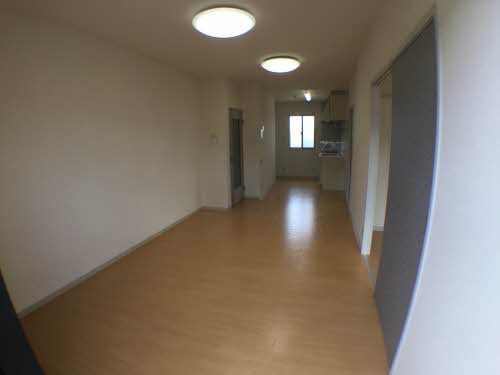 フォーレスこみど B201号-2