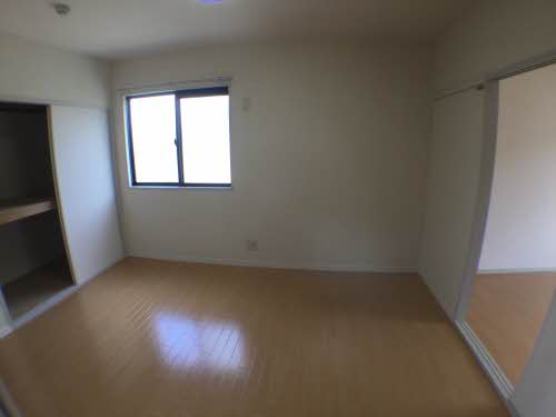 フォーレスこみど B201号-4