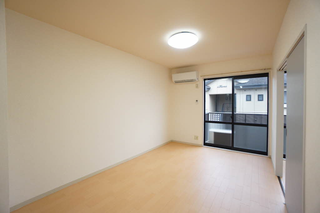 フォーレスこみど B202号-4