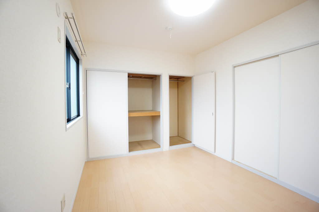 フォーレスこみど B202号-10