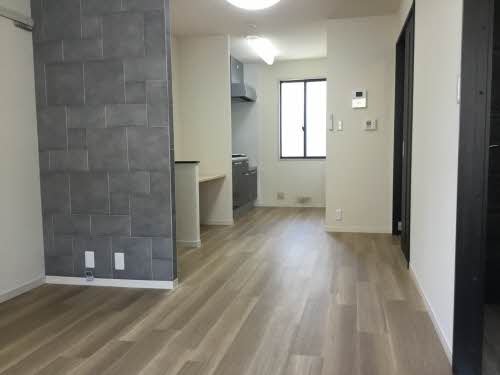 コウジィーコート A101号-3