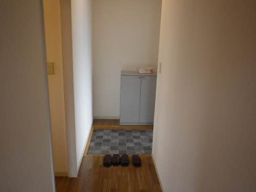 メゾン　コンフォール 0201号-2