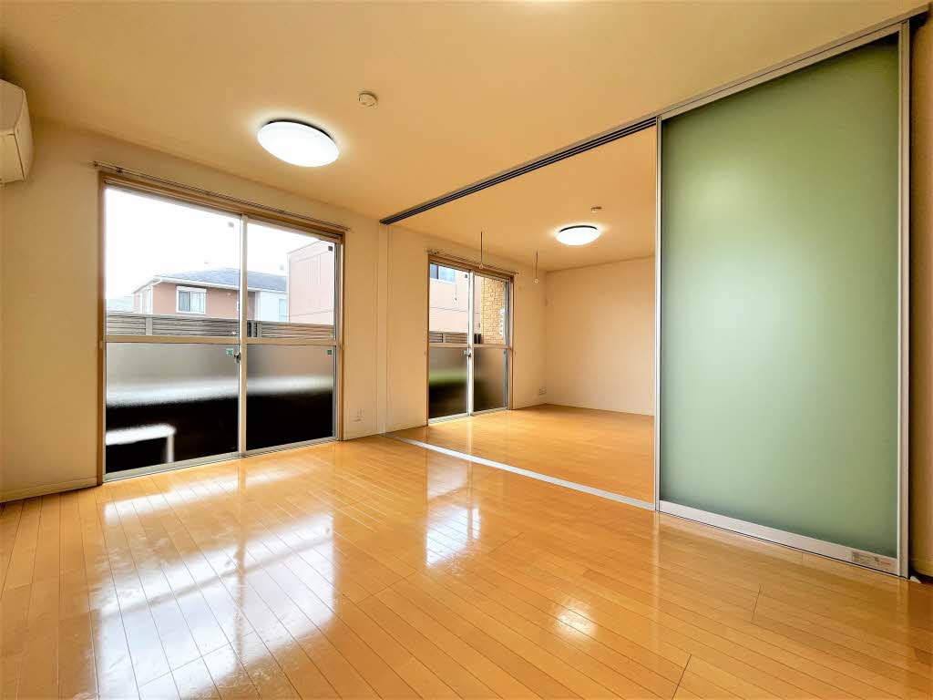 ガーデンヒルズ C102号-5