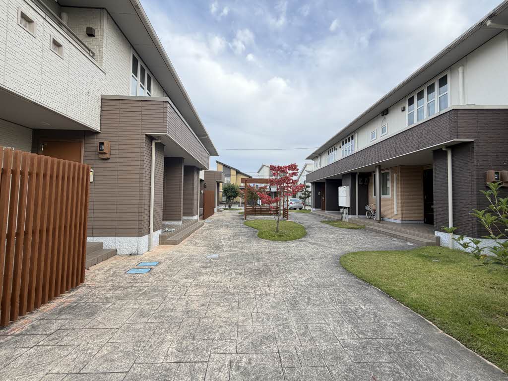 メゾン　サミュゼ A103号-2