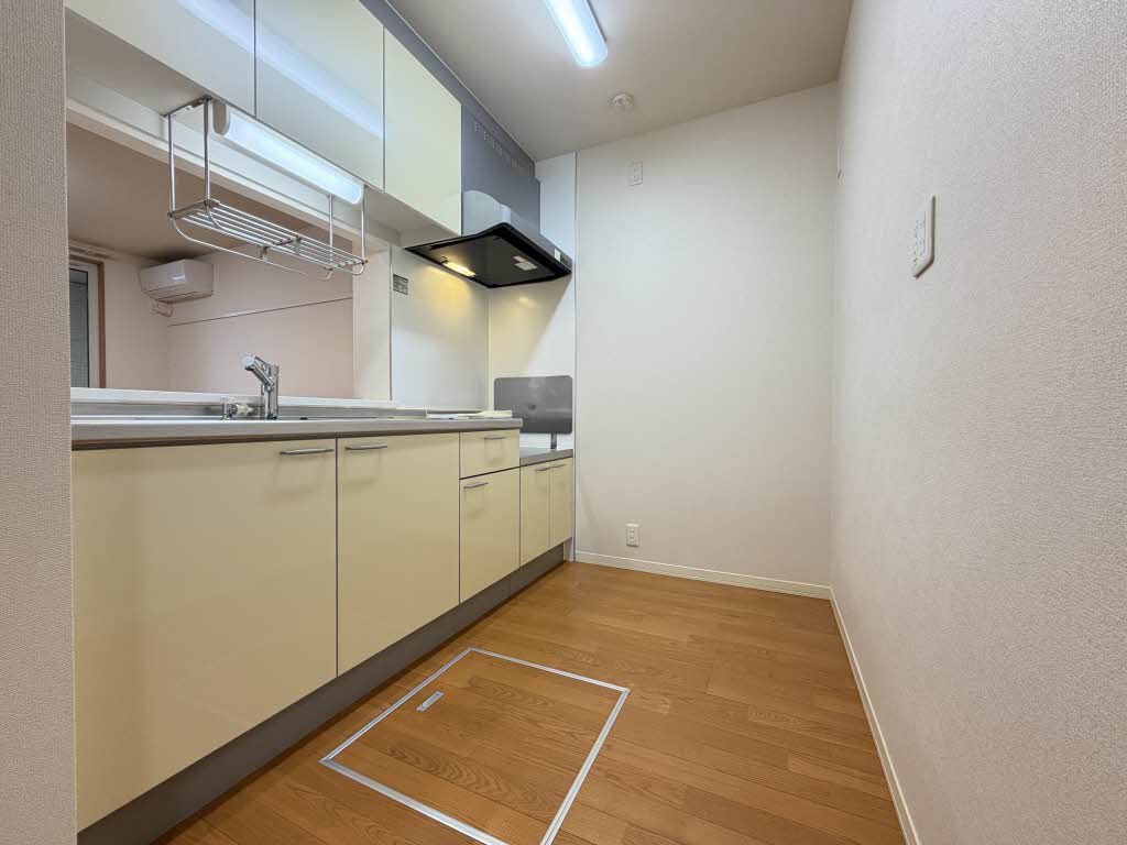 メゾン　サミュゼ A103号-14