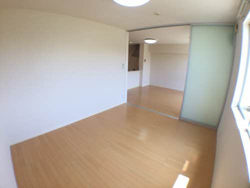 シーサイドアネックス A102号-4