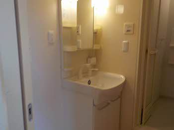 フローラ新田塚 A102号-3