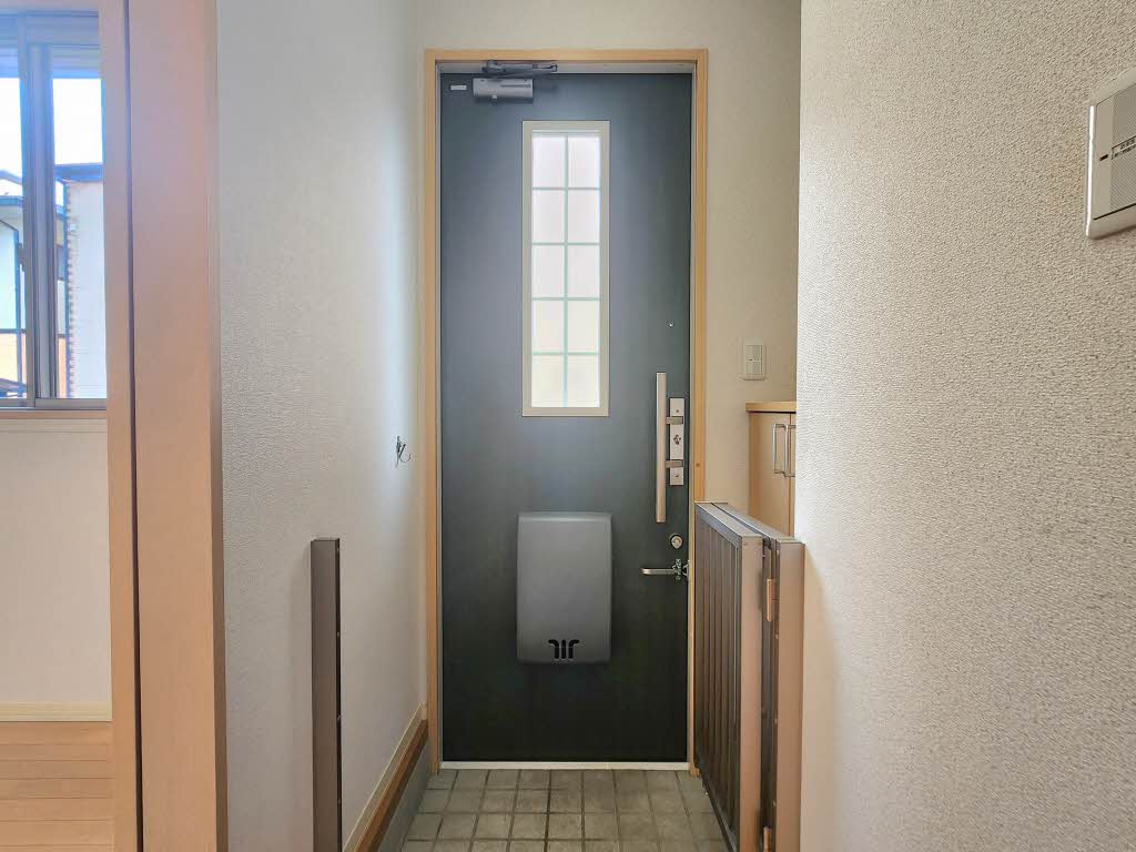 ネオ　トリニティー千代田 0101号-8