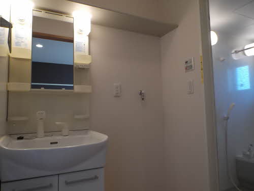 グレイスヒルズ A101号-12