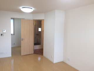 ヴィラセリーヌ D103号-3