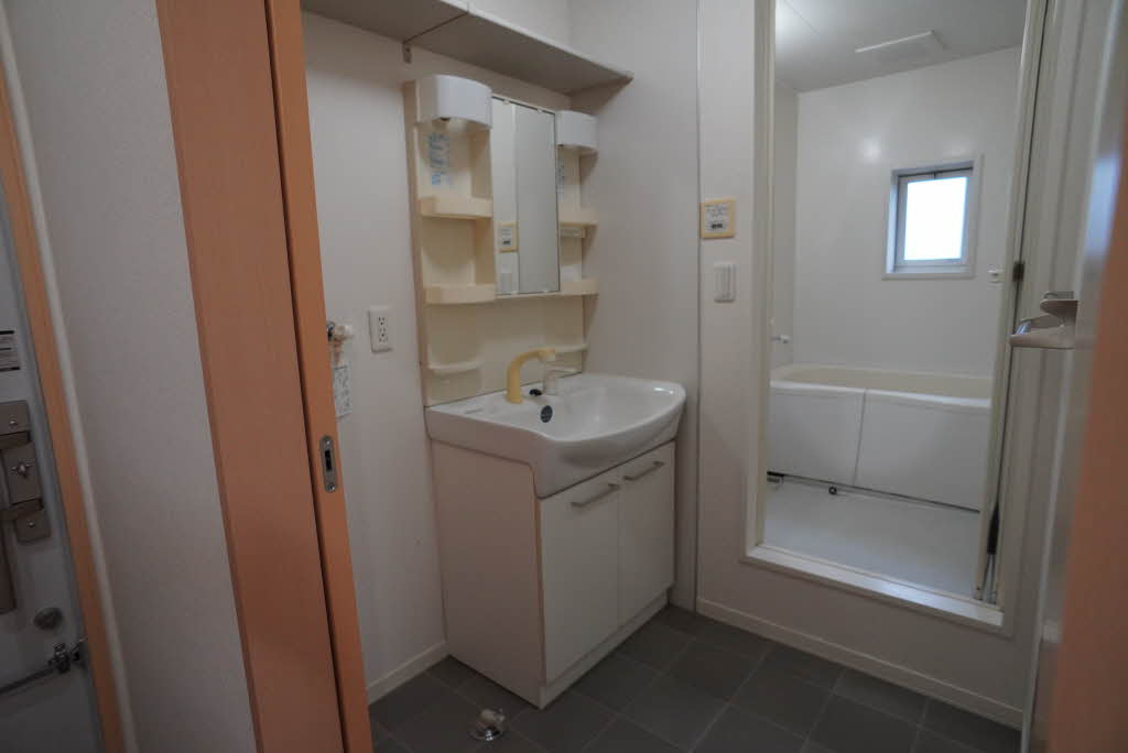 サンハイム岡出山 0102号-7