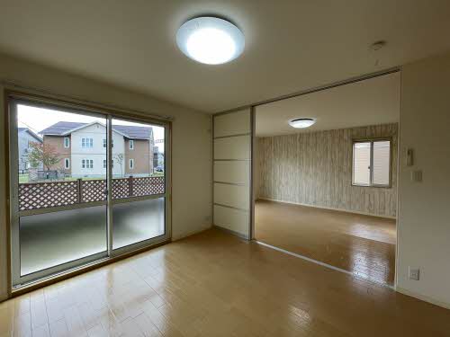 ガーデンシティ長倉 H102号-12