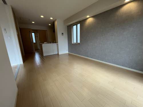 ガーデンシティ長倉 O101号-2