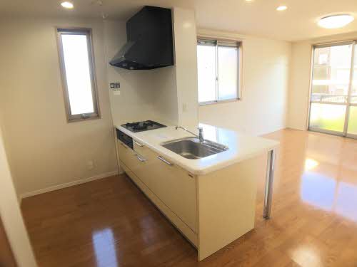 シャーメゾンモレ A101号-3