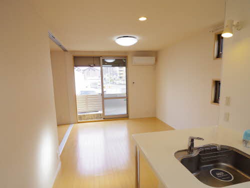 ウエスト　サイド　ガーデンＥ 000F号-4