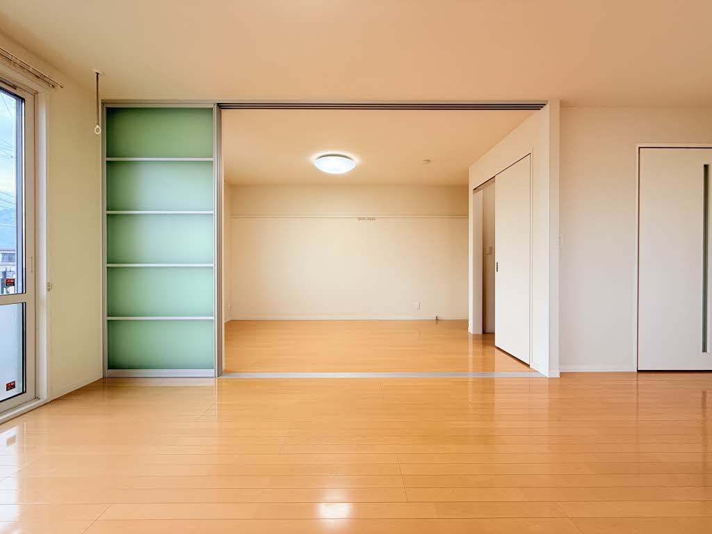 レイクヒルズこじま B202号-2