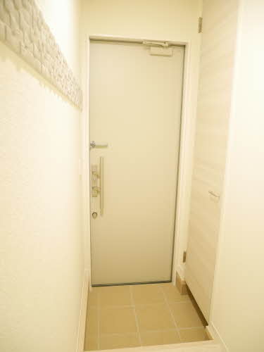 メゾン　ド　モンクール 0104号-5