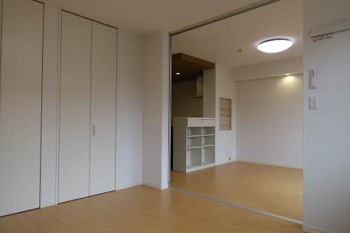 Ｓａｉｓｏｎ　Ｓｏｌｅａｄｏ 0102号-5