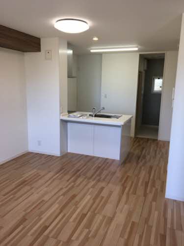 メゾン・ド・エスポワール 0101号-2