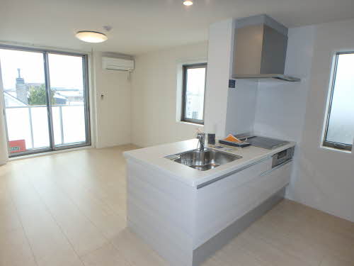 アンビエラ荻川 A303号-11