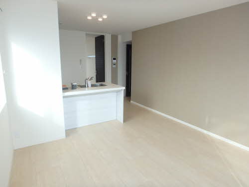 アンビエラ荻川 A303号-12