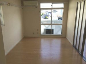 グリーンヒルズ C202号-3