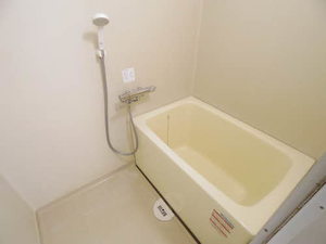 シャトル山田 0501号-11