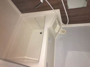 サングローバル A102号-4