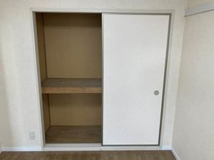 タウニー美登里 B102号-5