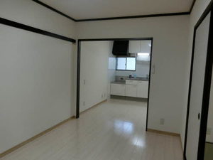 メイゾン丹原 0102号-5