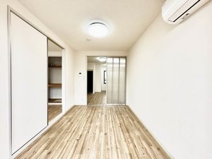 ディアスクレール B102号-3