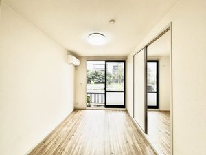 ディアスクレール B102号-4