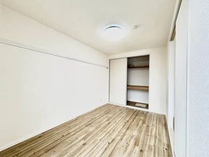 ディアスクレール B102号-8