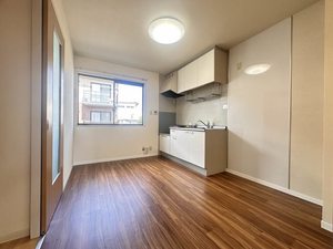 メゾン　ド　シュヴァリエ C101号-8