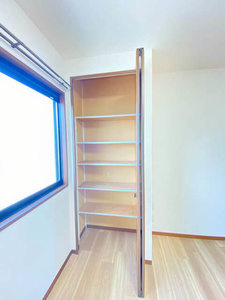 ルミエールコーポ E202号-10